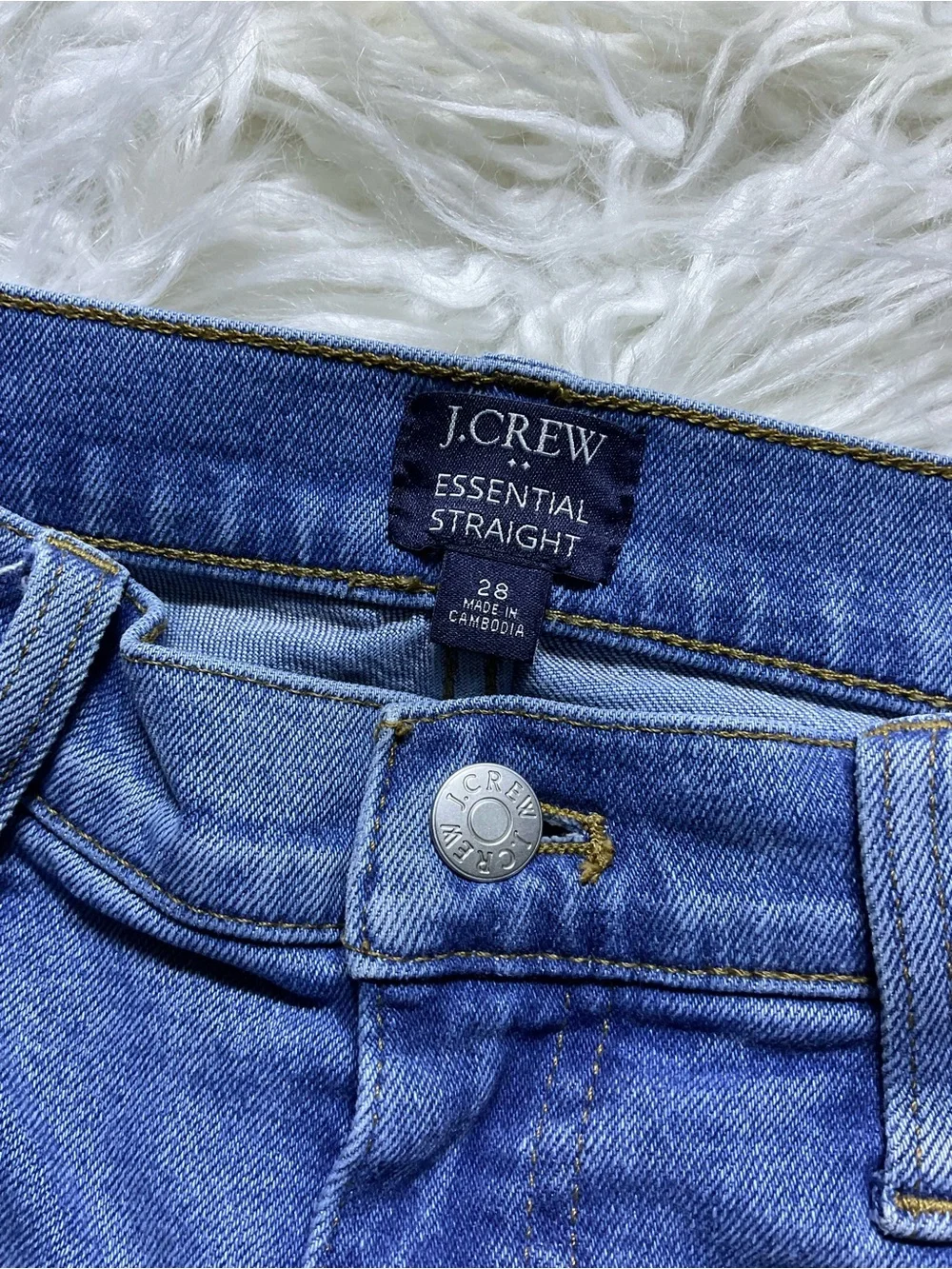 J Crew essential straight jean in all-day stretch in Palm Blue Wash